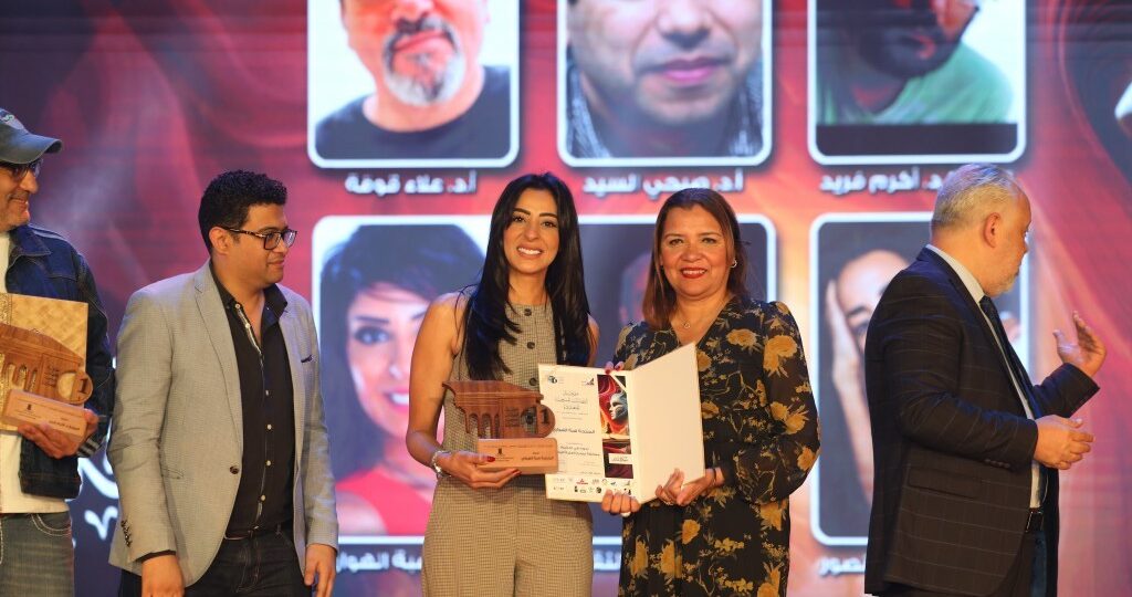 «الجريمة والعقاب.. ويوميات ممثل مهزوم» يحصدان جوائز الدورة الأولى من مهرجان الفضاءات المسرحية