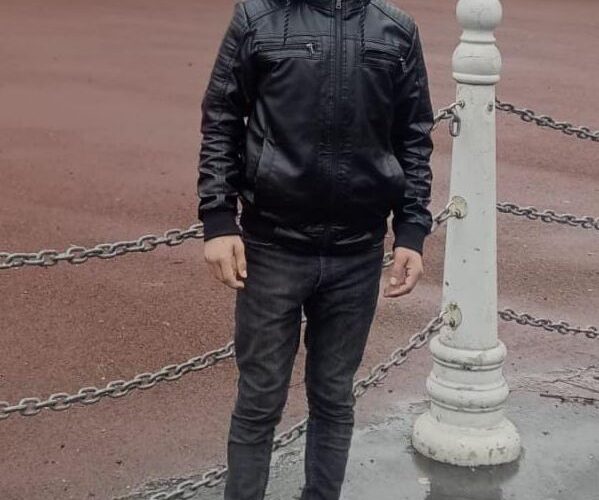 تعميم صورة المفقود محمد يامن أحمد اليوسف الضيعان. هل تعرفون شيئًا عنه؟