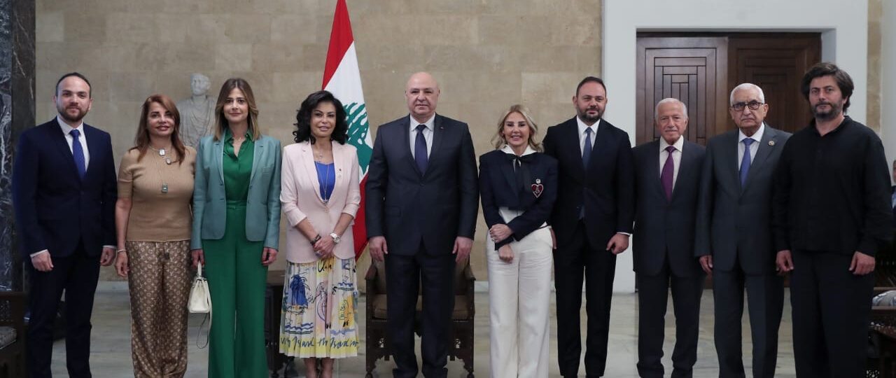 رئيس الجمهورية يلتقي وفد جمعية بيروت ماراثون
